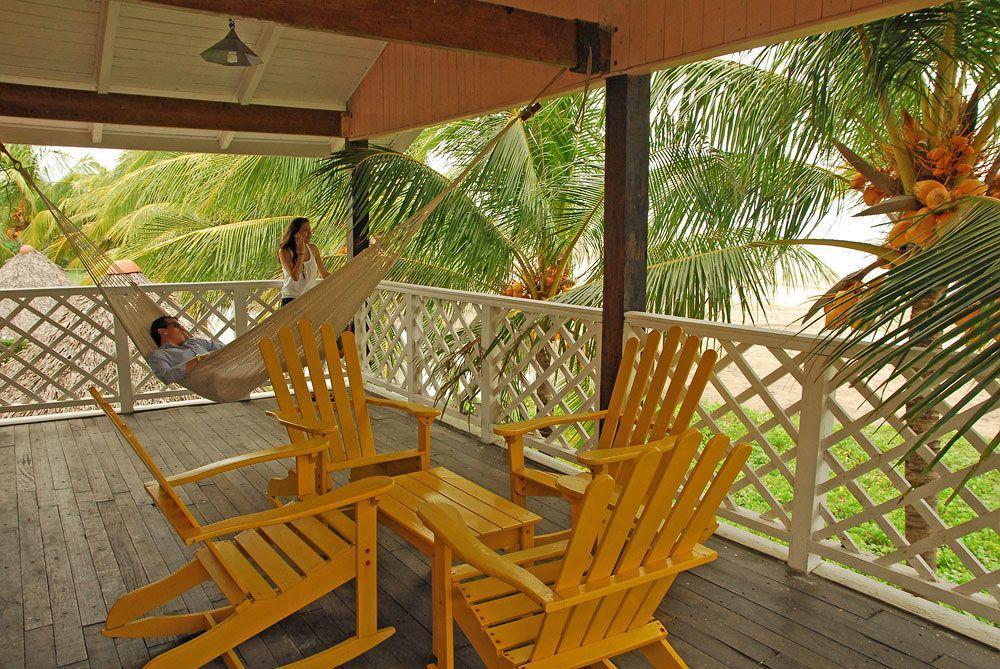 Hotel Vistamar Beachfront Resort & Conference Center Pochomil Exterior photo