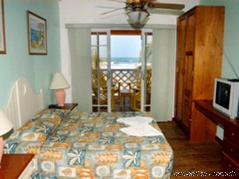 Hotel Vistamar Beachfront Resort & Conference Center Pochomil Room photo